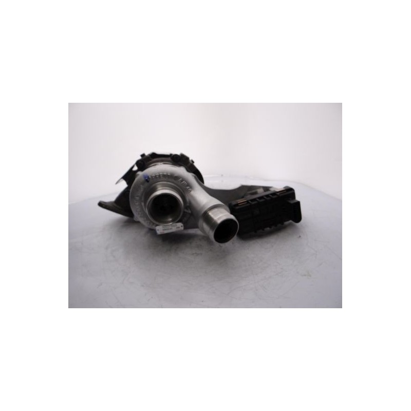 Turbo GARRETT 765312-5002S pour AUDI A8 D3 (4E2, 4E8) 4.2 TDI quattro 320 CV