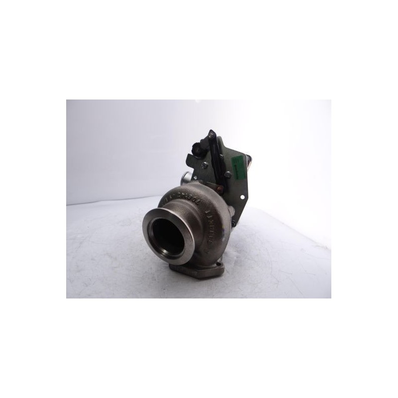 Turbo GARRETT 703672-5002S pour BMW 7 (E38) 740 d 245 CV