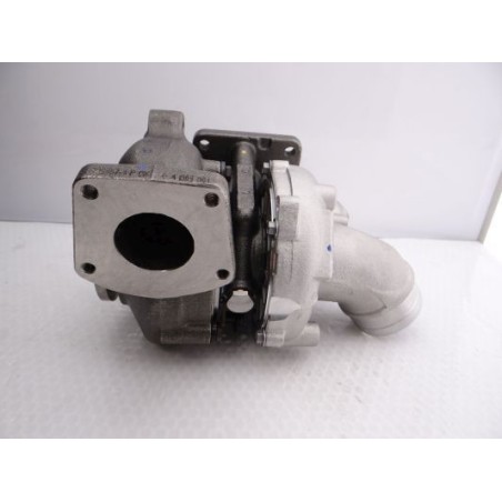 Turbo GARRETT 716885-5004S pour VW TOUAREG (7LA, 7L6, 7L7) 2.5 R5 TDI 174 CV