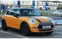 MINI MINI (F56)