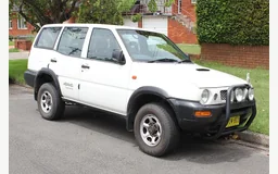 NISSAN TERRANO II (R20)