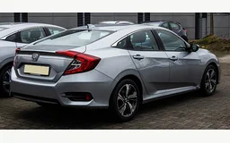 HONDA CIVIC X A trois volumes (FC_)