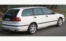 VOLVO V40 Break (645)