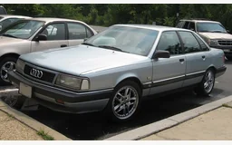 AUDI 200 C3 A trois volumes (447, 448)