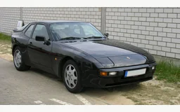 PORSCHE 944