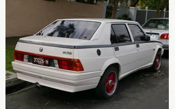ALFA ROMEO 75 (162_)