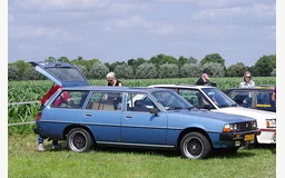 MITSUBISHI GALANT IV Break (A16_V)