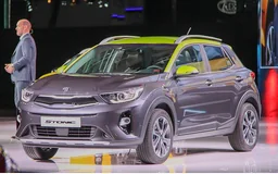 KIA STONIC (YB)
