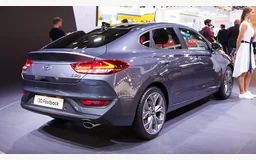 HYUNDAI i30 FASTBACK (PDE, PDEN)