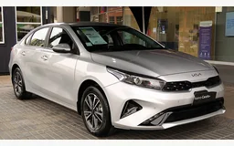 KIA CERATO IV A trois volumes (BD, BDM)