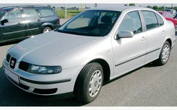 SEAT TOLEDO II (1M2)