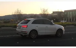 AUDI Q3 (F3B)