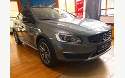 VOLVO S60 II Cross Country (134)