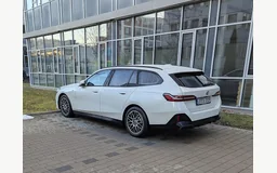 BMW 5 Touring (G61, G99)