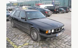 BMW 5 Touring (E34)