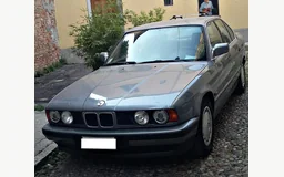 BMW 5 (E34)