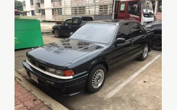 MITSUBISHI GALANT VI A trois volumes (E3_A)