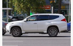 MITSUBISHI PAJERO CLASSIC (V2_W, V6_W, V7_W)