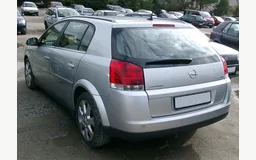 OPEL SIGNUM Berline bicorps trois ou cinq portes (Z03)