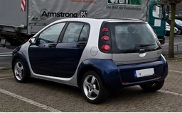 SMART FORFOUR (454)