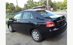 TOYOTA YARIS (_P9_)