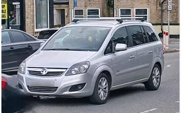 VAUXHALL ZAFIRA Mk II (B) (A05)