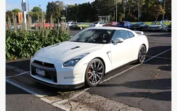 NISSAN GT-R (R35)