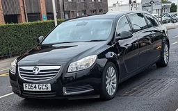 VAUXHALL INSIGNIA Mk I (A) A trois volumes (G09)