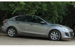 MAZDA 3 A trois volumes (BL)