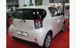 TOYOTA IQ (_J1_)