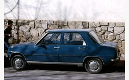 RENAULT 7 (124_)